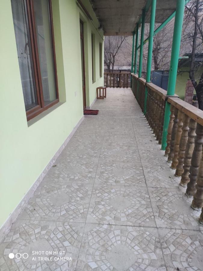 Artyomi Toon Apartment Dilijan Ngoại thất bức ảnh